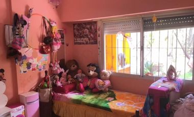 CASA VENTA 3 AMBIENTES CAMPANA 1561 (LOMAS DE ZAMORA)