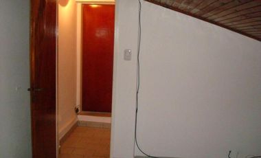 Casa en venta - 3 dormitorios, 1 baño - 124mts2 sobre lote de 155mts2 - Ensenada
