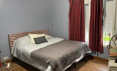 Casa en venta - 4 dormitorios 3baños - 310mts2  - Monte Grande