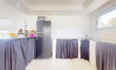 Casa venta 4 dormitorios 2 baños 2400 mts 2 totales  - Villa Elvira