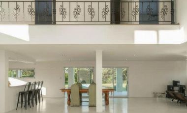 Casa venta 4 dormitorios 2 baños 2400 mts 2 totales  - Villa Elvira
