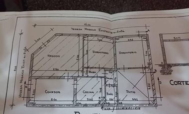 Casa Roma esquina Pedernera con 3 dormitorios y posibilidad de garaje.   Lanús Este