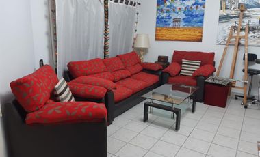 Casa Roma esquina Pedernera con 3 dormitorios y posibilidad de garaje.   Lanús Este