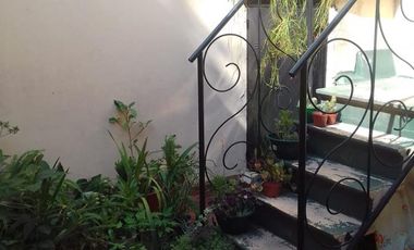 Casa Roma esquina Pedernera con 3 dormitorios y posibilidad de garaje.   Lanús Este