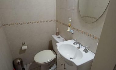 Casa Roma esquina Pedernera con 3 dormitorios y posibilidad de garaje.   Lanús Este