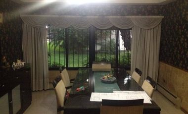 MAGNIFICA RESIDENCIA EN VILLA BALLESTER !