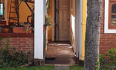 CHALET SOLO PARA MAYORES