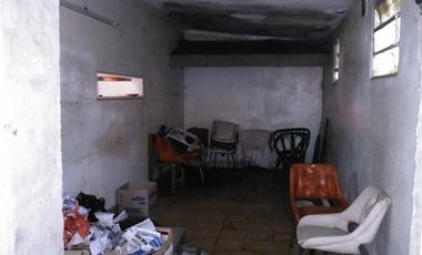 LOCAL sobre la Avenida 32 entre 14 y 15