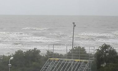 Departamento 2 y 34. Vista lateral al mar!!