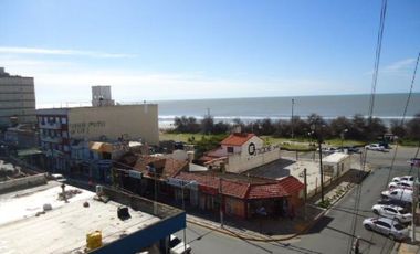 Departamento 2 y 34. Vista lateral al mar!!