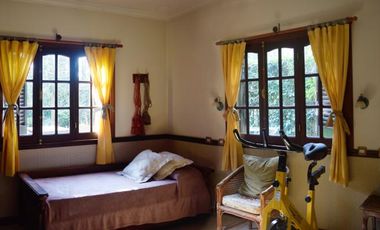 IMPONENTE RESIDENCIA PINAMAR