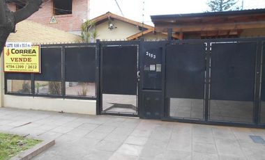 Casa 4 ambientes sobre lote 8.66x55.5