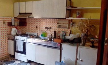 CASA 3 AMBIENTES EN SAN MARTIN