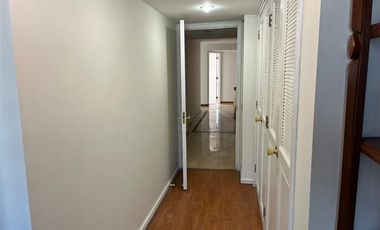 Departamento en Arriendo en Av Kennedy, Luis Carrera, Parque Arauco, Las Hualtatas, Vitacura