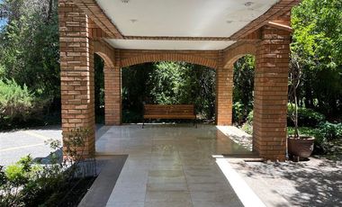 Departamento en Arriendo en Av Kennedy, Luis Carrera, Parque Arauco, Las Hualtatas, Vitacura
