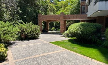 Departamento en Arriendo en Av Kennedy, Luis Carrera, Parque Arauco, Las Hualtatas, Vitacura