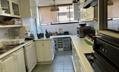 Departamento en Arriendo en Av Kennedy, Luis Carrera, Parque Arauco, Las Hualtatas, Vitacura