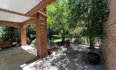 Departamento en Arriendo en Av Kennedy, Luis Carrera, Parque Arauco, Las Hualtatas, Vitacura