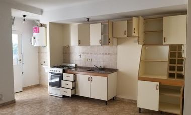 DEPARTAMENTO 2 AMBIENTES al frente