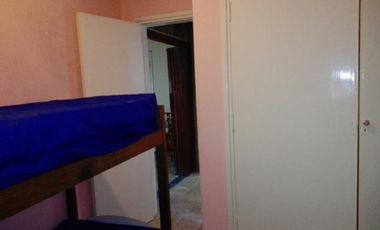 Casa sola en lote de 380 M2. A metros del mar