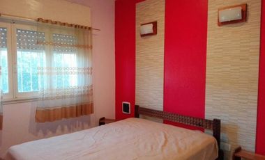 Casa sola en lote de 380 M2. A metros del mar