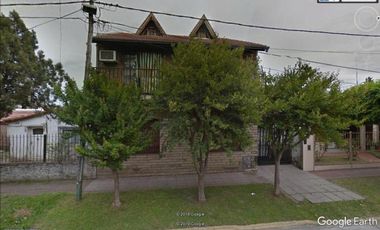 Casa en venta en Almirante Brown, Almirante Brown - Cochera