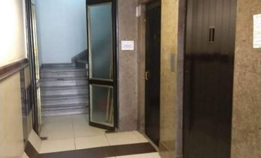 Piso 1 - Excelente oficina de 15 m² en Microcentro - Muy lum