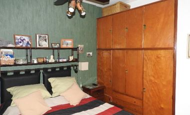 Casa ideal 2 familias o una familia más taller