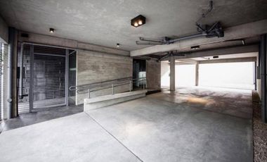 MONO-AMBIENTE DIVISIBLE LATERAL 1 PISO