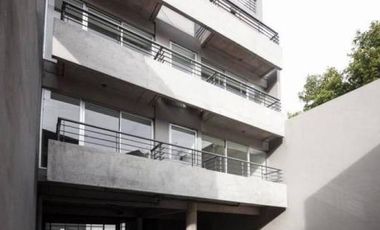 MONO-AMBIENTE DIVISIBLE LATERAL 1 PISO