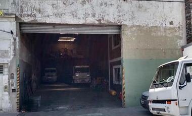 ALQUILER DE GALPON A DOS CUADRAS DE PUENTE URIBURU