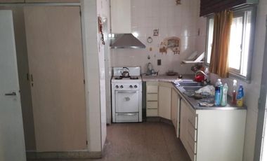 Mitre 1259 Excelente