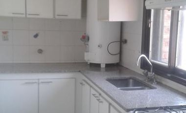 Martinez - Acassuso  piso 3 amb cochera cub bcon terraza