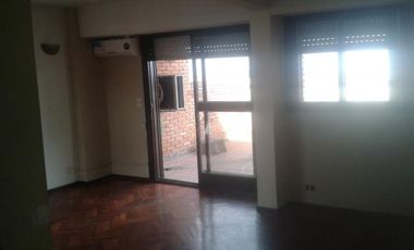 Martinez - Acassuso  piso 3 amb cochera cub bcon terraza