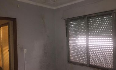 Casa ubicación Óptima para REFACCIONAR