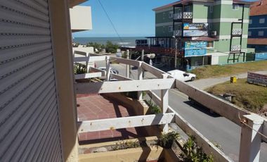 DEPARTAMENTO 2 AMBIENTE con COCHERA