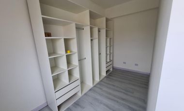 Hermoso vivienda con pileta en Barrio Santa Ana