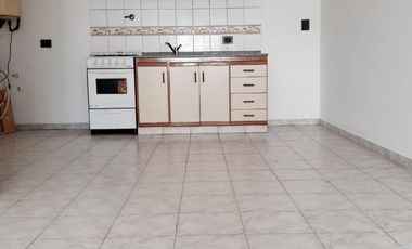 DPTO 2 AMB FRENTE A 2 CUADRAS PLAZA SAN MARTIN