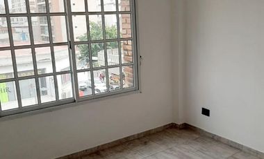 DPTO 2 AMB FRENTE A 2 CUADRAS PLAZA SAN MARTIN