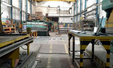 GALPÓN  900m2 OPORTUNIDAD