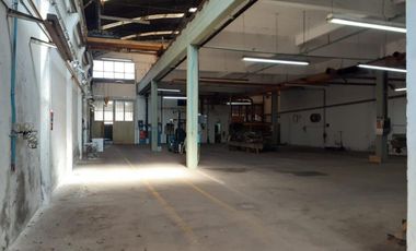 GALPON 1450 m2 A MTS EVA PERON