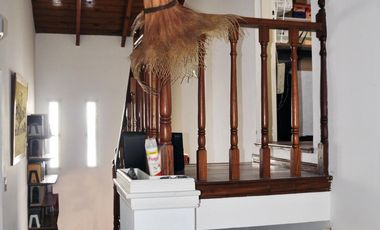 - Casa Venta Tipo Chalet 5 Amb con Cochera - Villa Pueyrredo