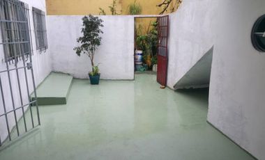 casa 3 amb+2 dptos 3 amb.+local