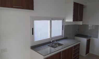 Venta Departamento de 2 amb Jose Leon Suarez