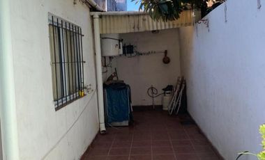 Casa a la venta o permuta por casa en pueblo cerca de Junín.
