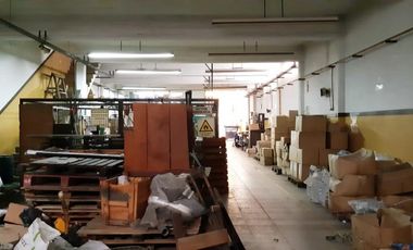 GALPON 770 m2 2 PLANTAS CON MONTACARGAS