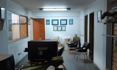 GALPON 770 m2 2 PLANTAS CON MONTACARGAS