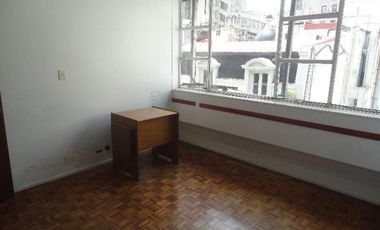 OFICINA AL FRENTE 40M2 APROX MICROCENTRO FLORIDA AL 200. EXC