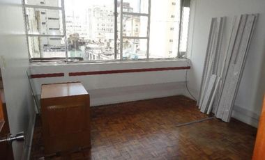 OFICINA AL FRENTE 40M2 APROX MICROCENTRO FLORIDA AL 200. EXC