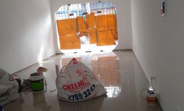 OLIVOS CENTRO EXCELENT   - dos locales y 3 oficinas en block